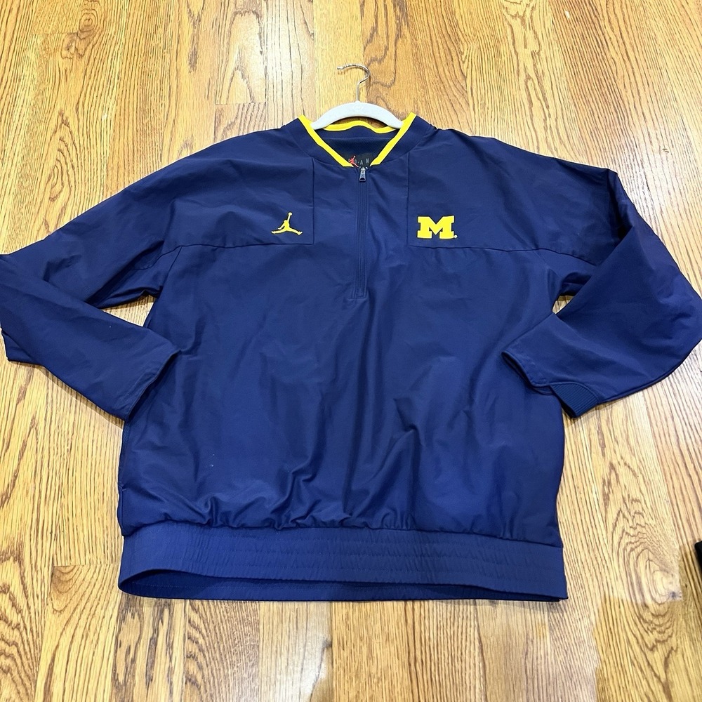 Nike Air Jordan Men's Blue University Of Michigan Vented Windbreaker Size Large